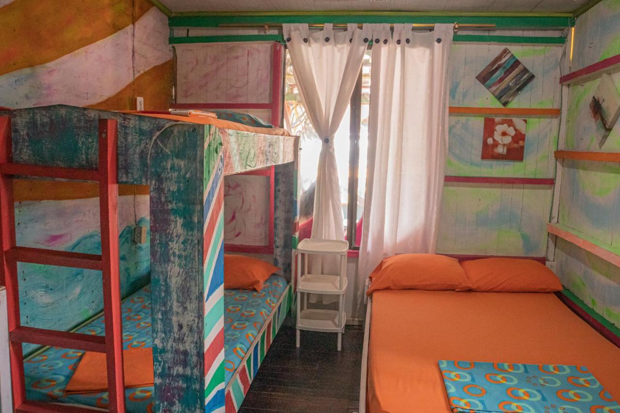 Hostal Liliana Buenaventura Ngoại thất bức ảnh