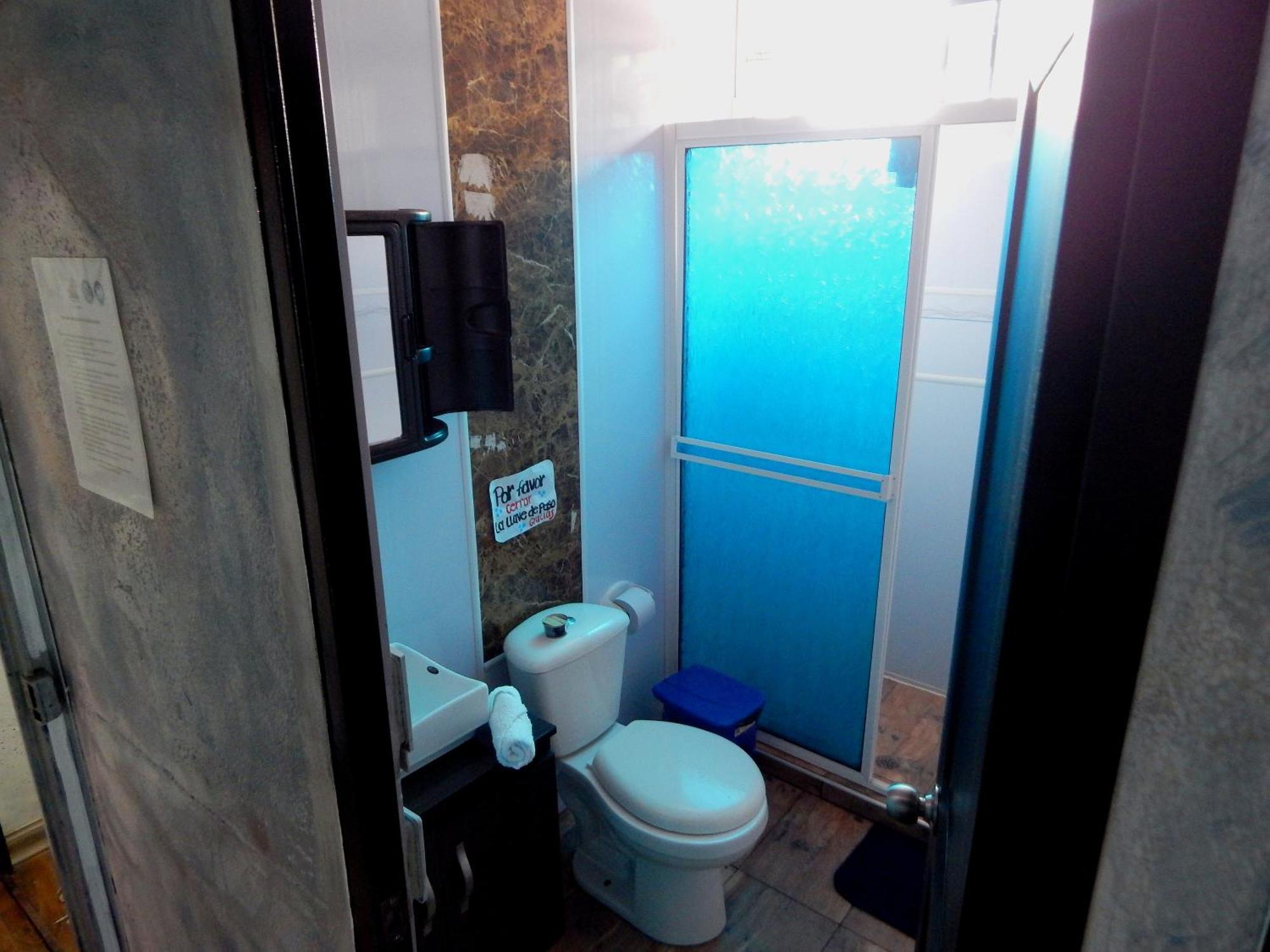 Hostal Liliana Buenaventura Phòng bức ảnh